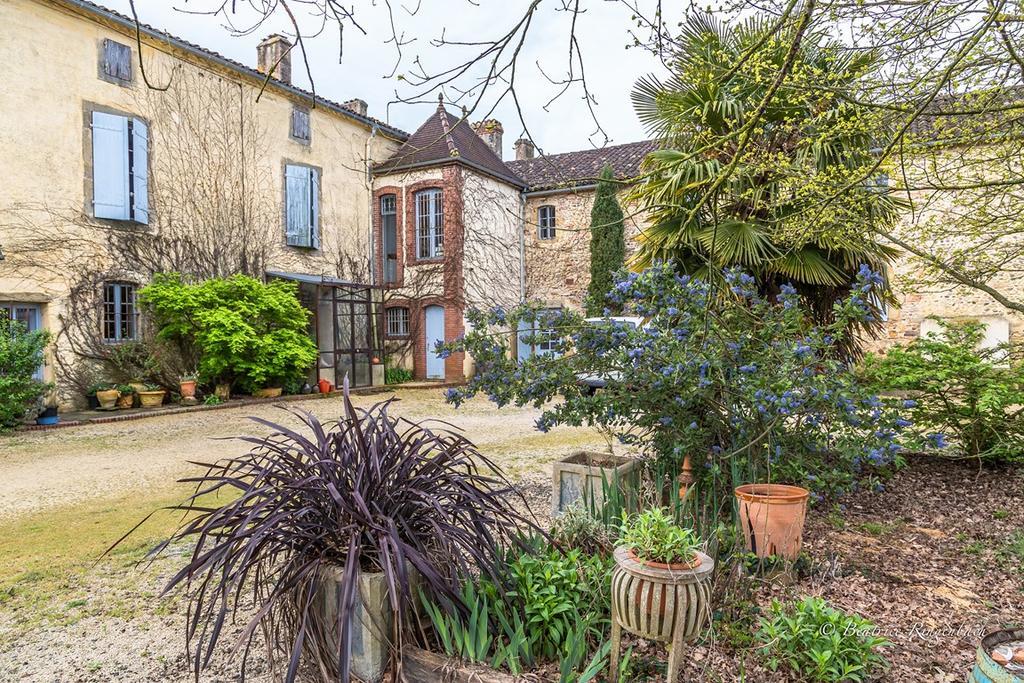Le Pouy Bed and Breakfast Termes-d'Armagnac Eksteriør billede